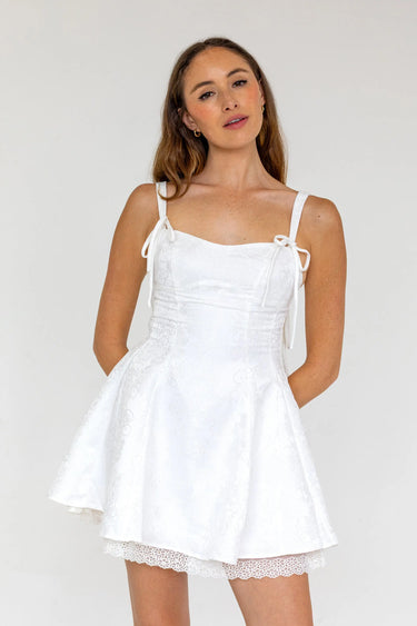 Daniela Dress - White - KESTAN